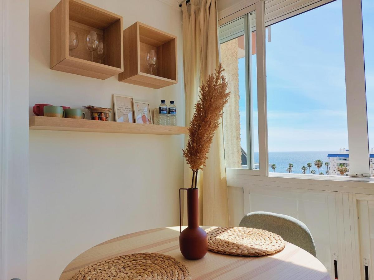 Nice And Cozy Studio At The Beachfront 贝纳尔马德纳 外观 照片